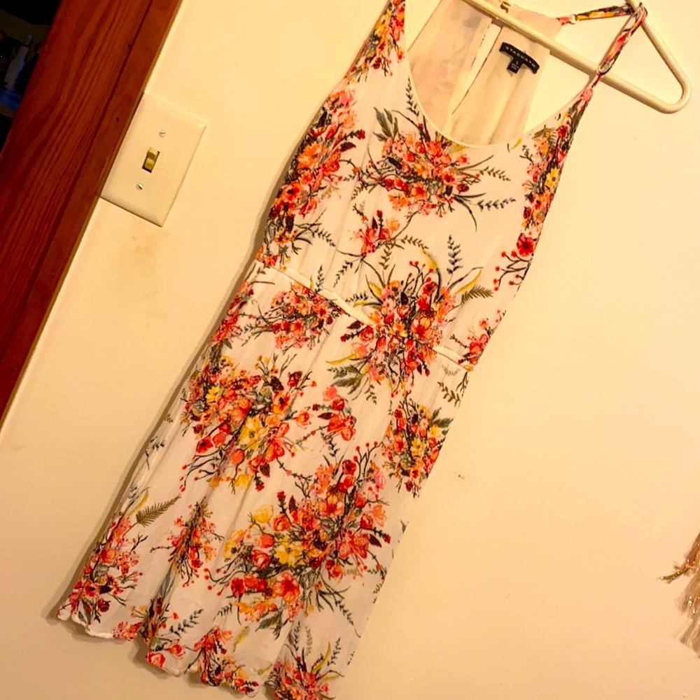 Francescas white floral dress!